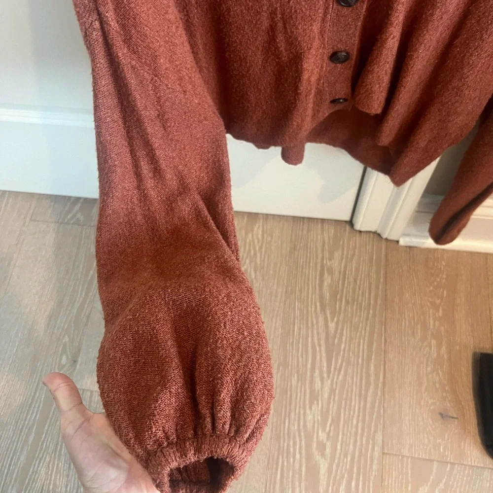 Women's Rust Sweater - Picture 3 of 4
